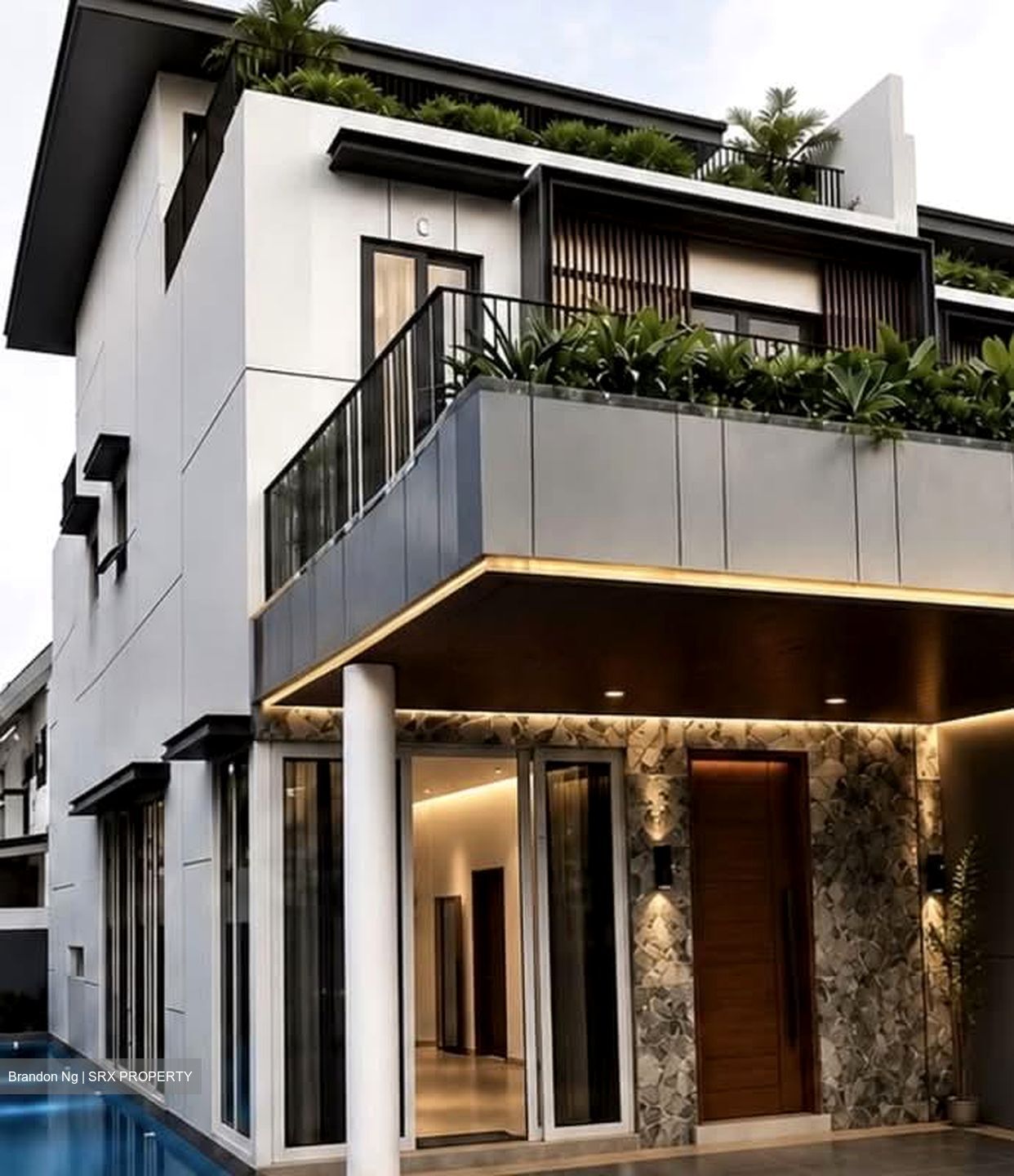 Lucky Hills (D16), Terrace #595113421